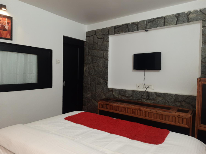 Bedroom 2, Thesula Valley, Dindigul