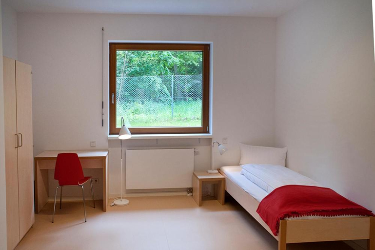 Bedroom 2, Umwelt Bildungszentrum Berlin, Berlin