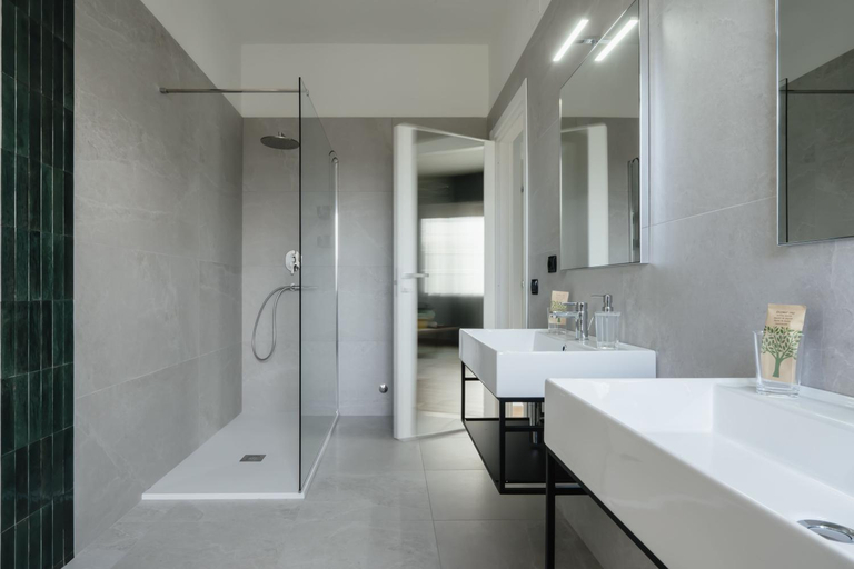 Bathroom 3, B&B La Perla, Frosinone
