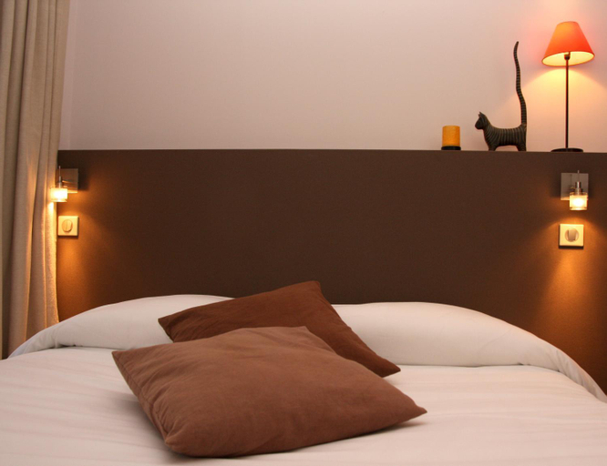 Bedroom 16