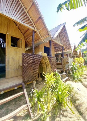 Exterior 6
