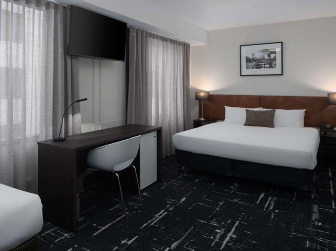Bedroom 23