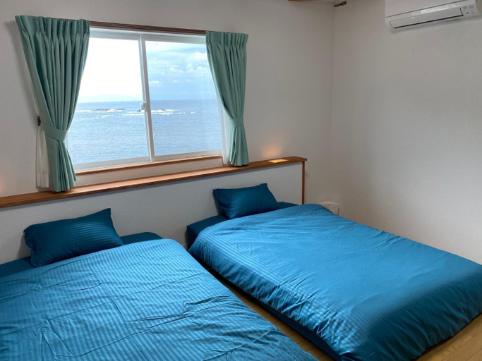Bedroom 18