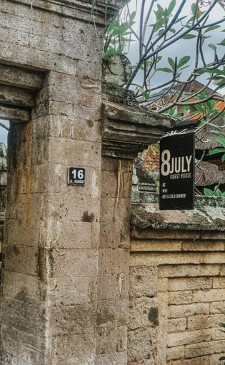 8July Guest House ROOM 2, Gianyar