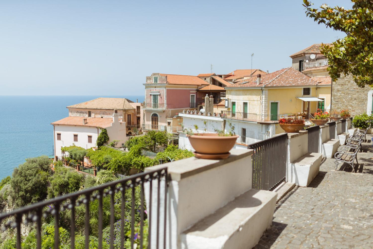 Others 3, fairytale home - la torretta, Salerno