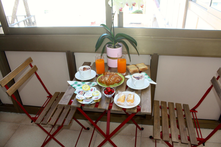 Others 3, Mini apartment with bathroom and kitchen for exclusive use, Napoli