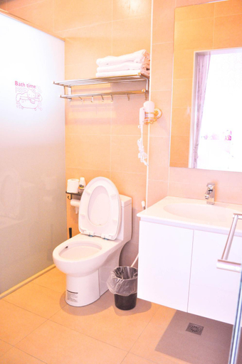 Bathroom 4, Sun Giraffe Taitung BNB, Taitung