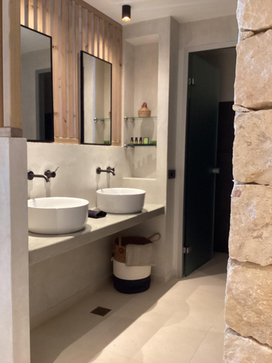 Bathroom, Almyra Boutique Suites with Private Pool -Finiki, South Aegean