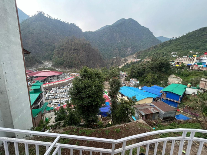 Others 4, hotel holy spirit, sitapur, Rudraprayag