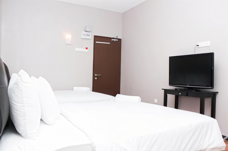 Bedroom 2, Hotel Kamelia, North Seberang Perai