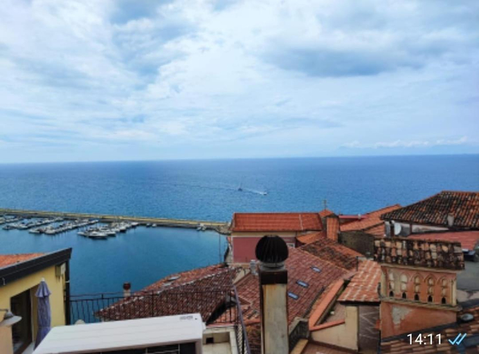 Others 5, fairytale home - la torretta, Salerno