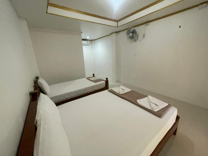 Bedroom 2, Pranee Bungalow, Ko Phangan