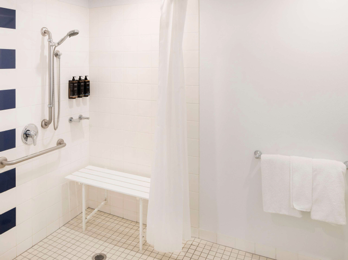 Bathroom 6