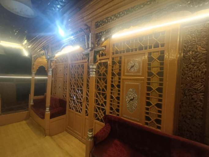Others 5, Shamus Maqbool Group Of Houseboat, Srinagar