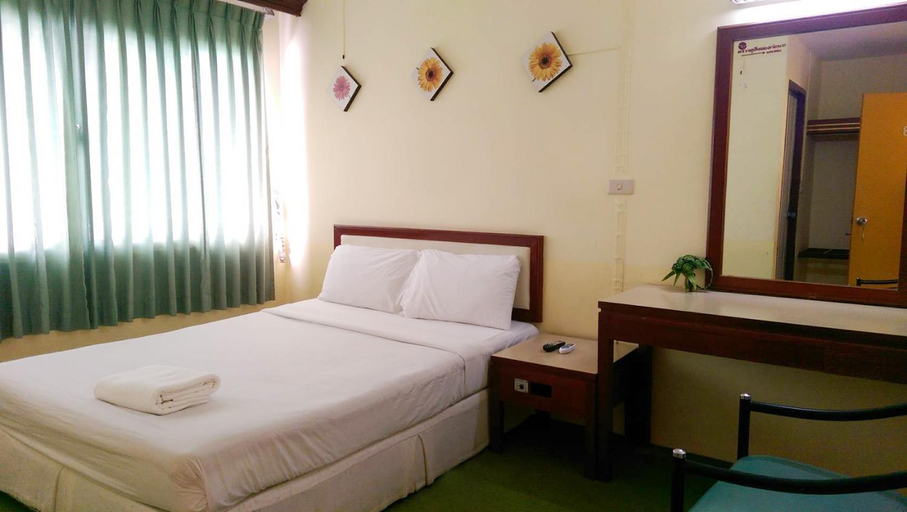 Bedroom 6