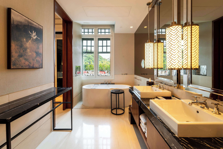 Bathroom 8