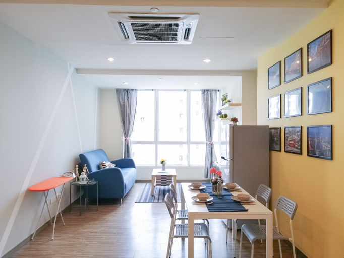 Dining Room 1