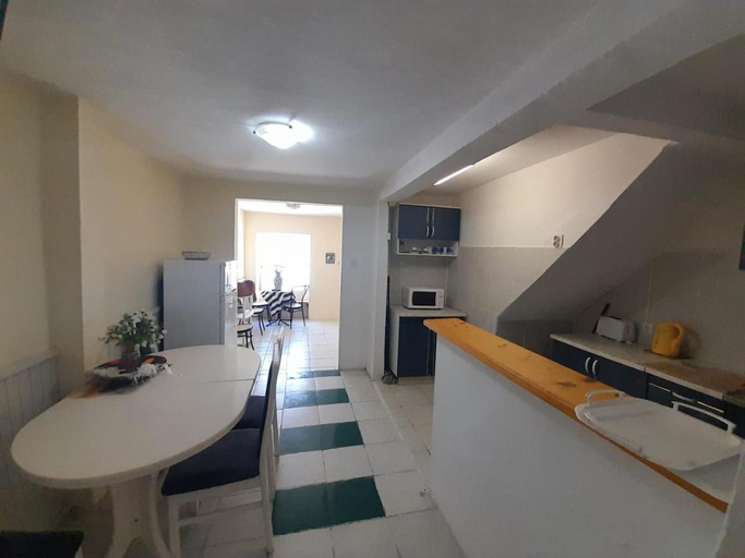 Others 5, Beach edge 4-Bed House in Muo Kotor
