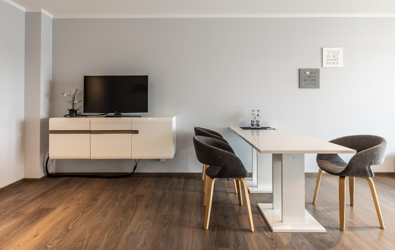 Others 3, Living Neuburg, Neuburg-Schrobenhausen