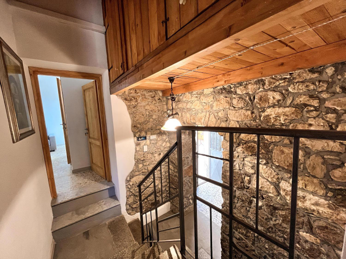 Others 4, Favisi Rooms, Oristano