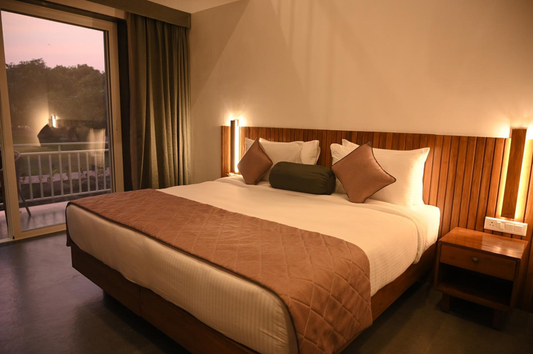Bedroom 3, Mango Leaf Lake Resort, Pune
