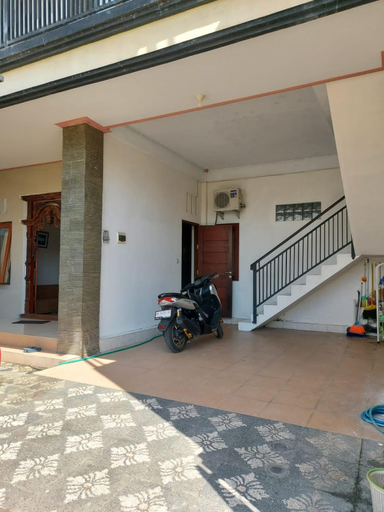 Nuke's guest house, Badung