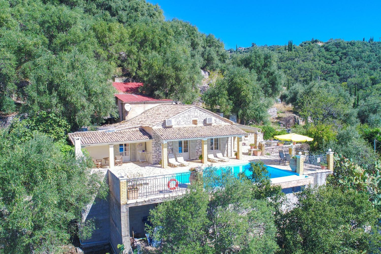 Others 5, Villa Kefalaki, Ionian Islands
