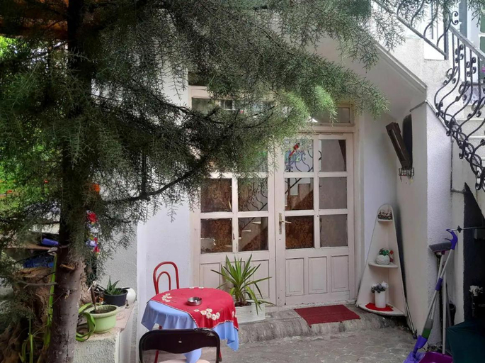 Others 5, Private Room & Terrace