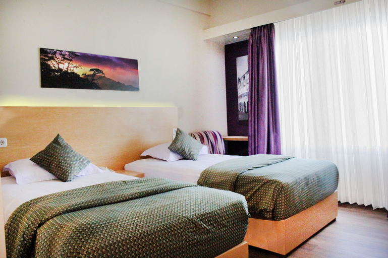 Bedroom 25