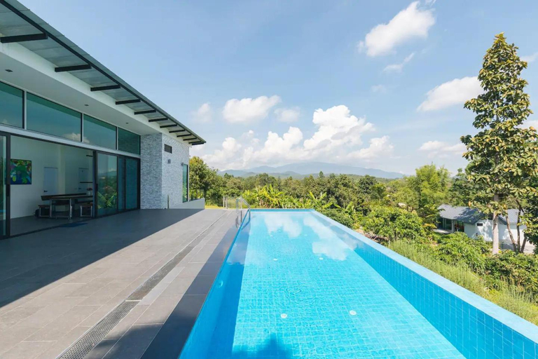 Swimming Pool 11