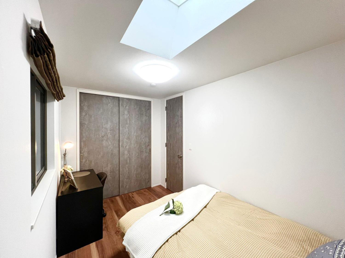 Bedroom 2, Otsuka House, Kita