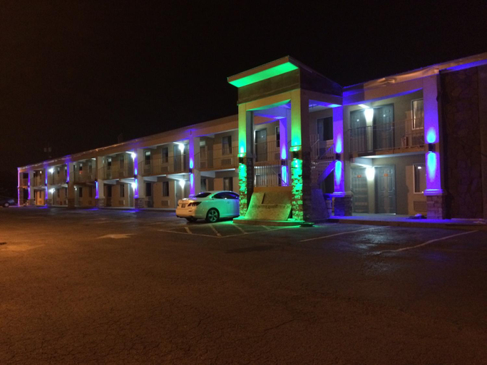 Exterior & Views 1, Lotus Inn and Suites Nashville, Davidson