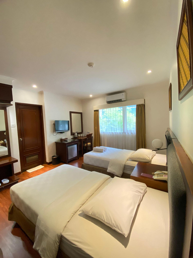 Bedroom 5