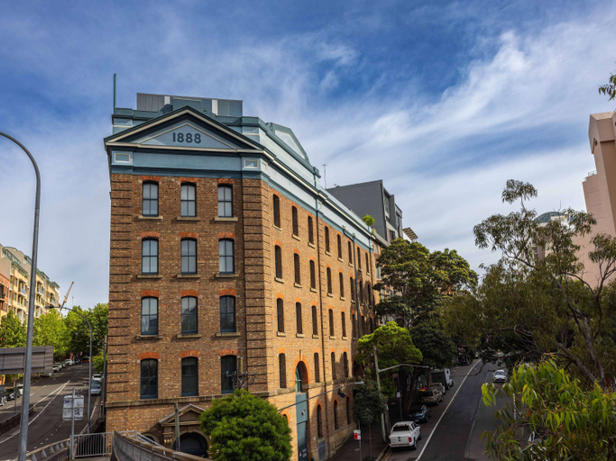 Hotel Woolstore 1888, Sydney - Handwritten Collection, Sydney