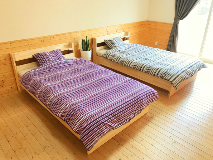 Bedroom 4, HIBARI GUESTHOUSE, Sendai