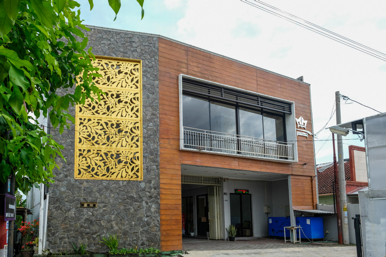 Exterior & Views 2, RedDoorz @ MM Guesthouse Yogyakarta, Sleman