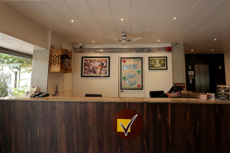 Others 4, Vetro Inn, Surat