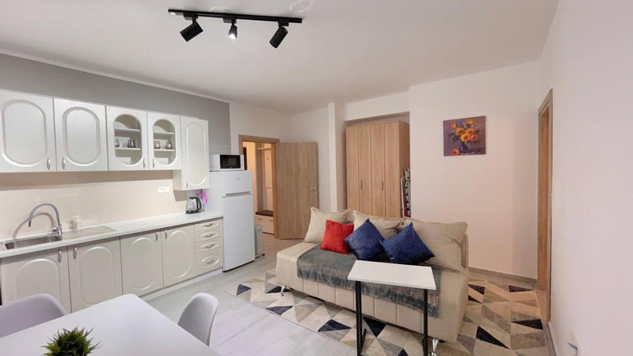 Others 2, BOKI apartments