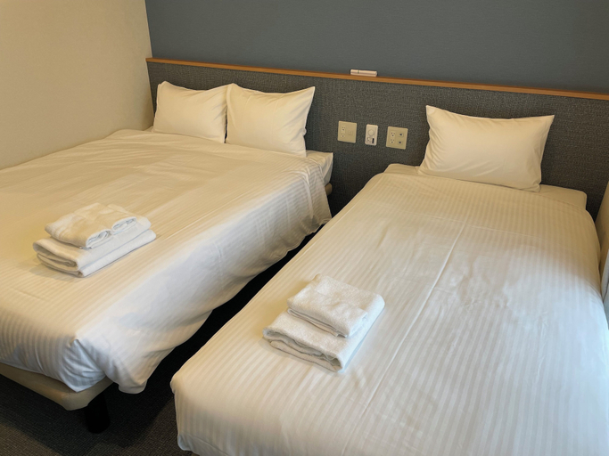 Bedroom 2, Hotel Living Inn Kenchoumaeeki, Naha