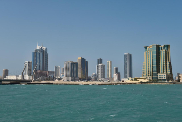 Exterior & Views 8