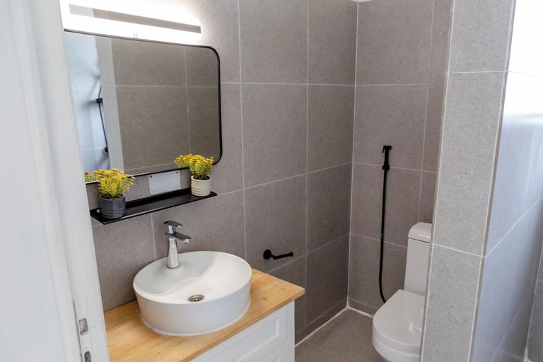 Bathroom 4, Kwetu Villas Musanze, Musanze