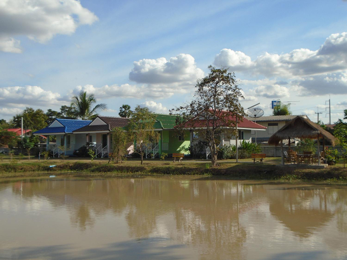 3, Chomna Resort Buayai, Bua Yai