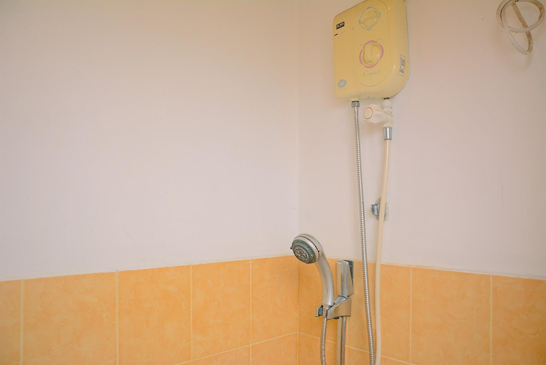 Comfort 1BR Menteng Square Apartment By Travelio, Central Jakarta