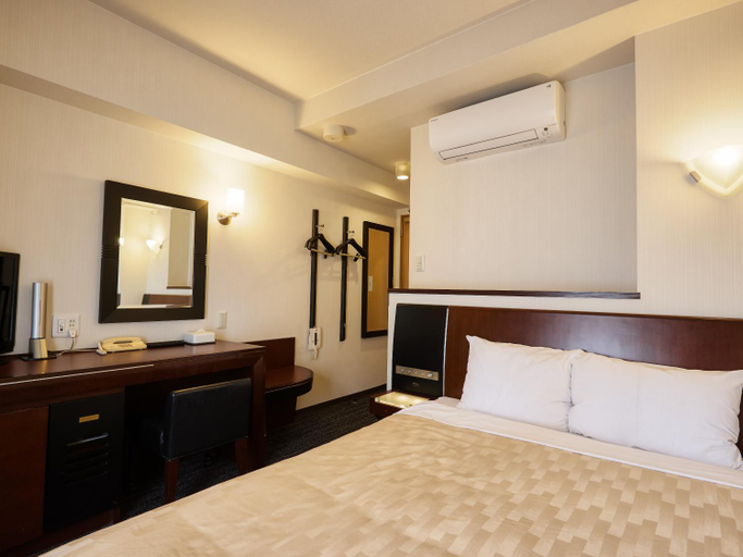 Bedroom 8