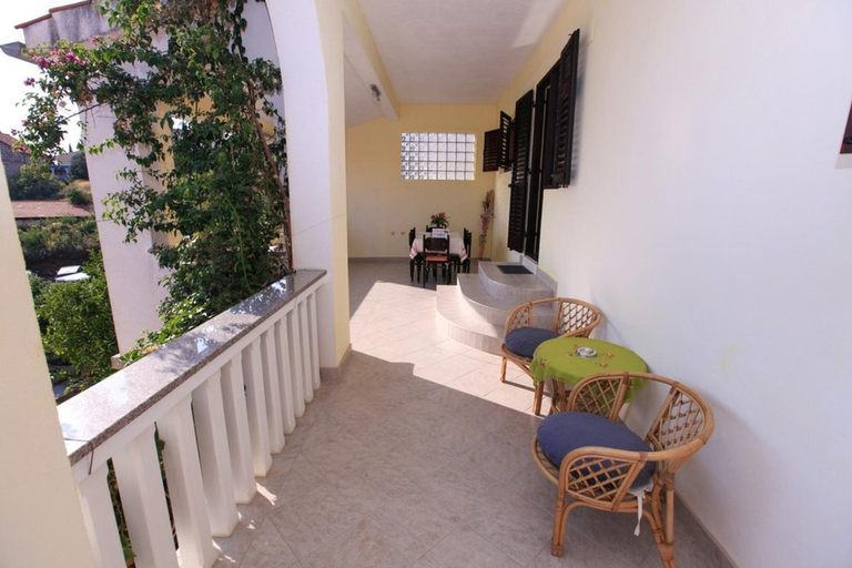 Others 2, Apartments Damjan, Gradac