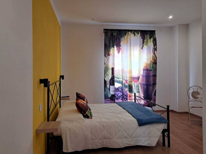 Bedroom 4, B&B 8380 La Cantina di Piero e 'Netta, Grosseto