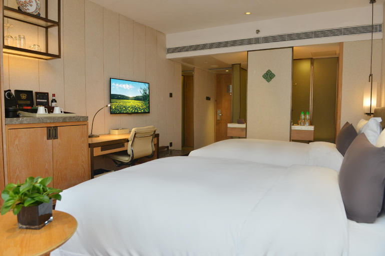Bedroom 16
