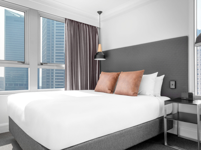 Bedroom 5, Mantra on Kent Sydney, Sydney