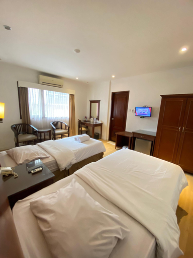 Bedroom 6