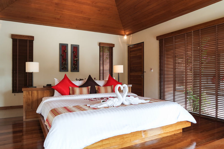 Bedroom 24
